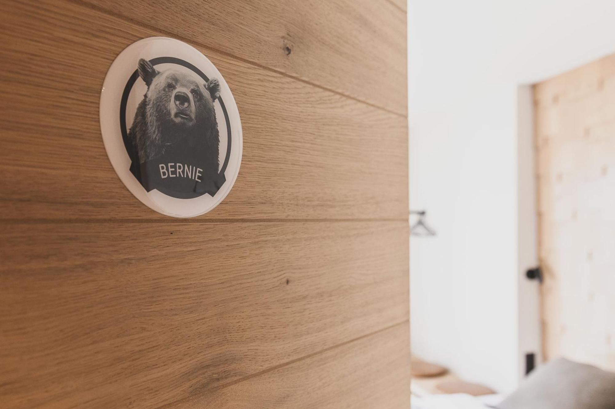 Wood Hotel 3*